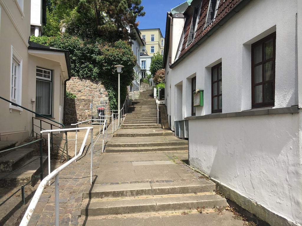 🏘️ 블랑케네제 계단 지구 (트레펜피어텔 블랑케네제)